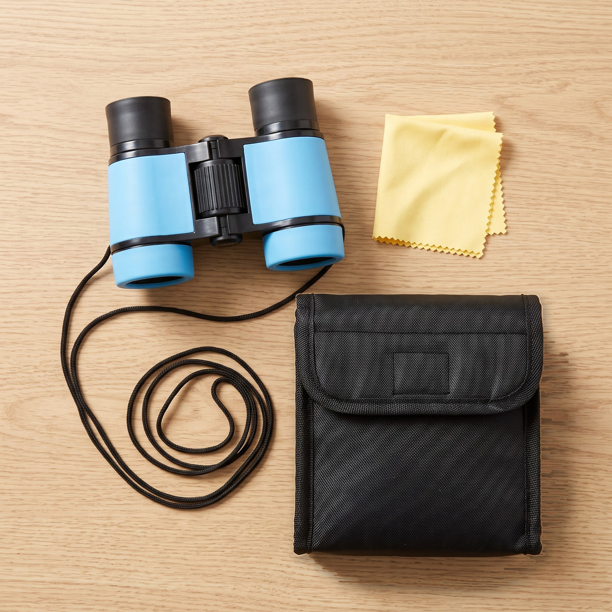 Everything that comes with the Little Explorer Binoculars