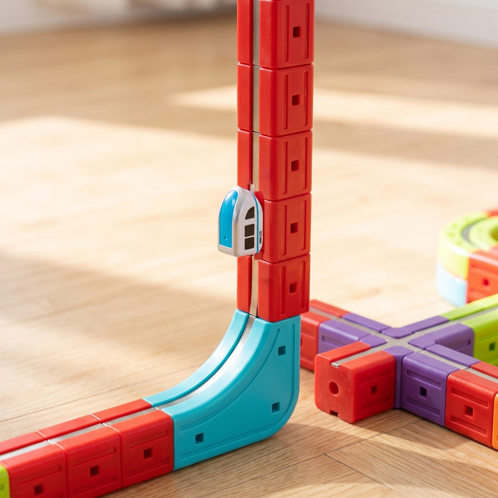 MagTrack train track: train upside down