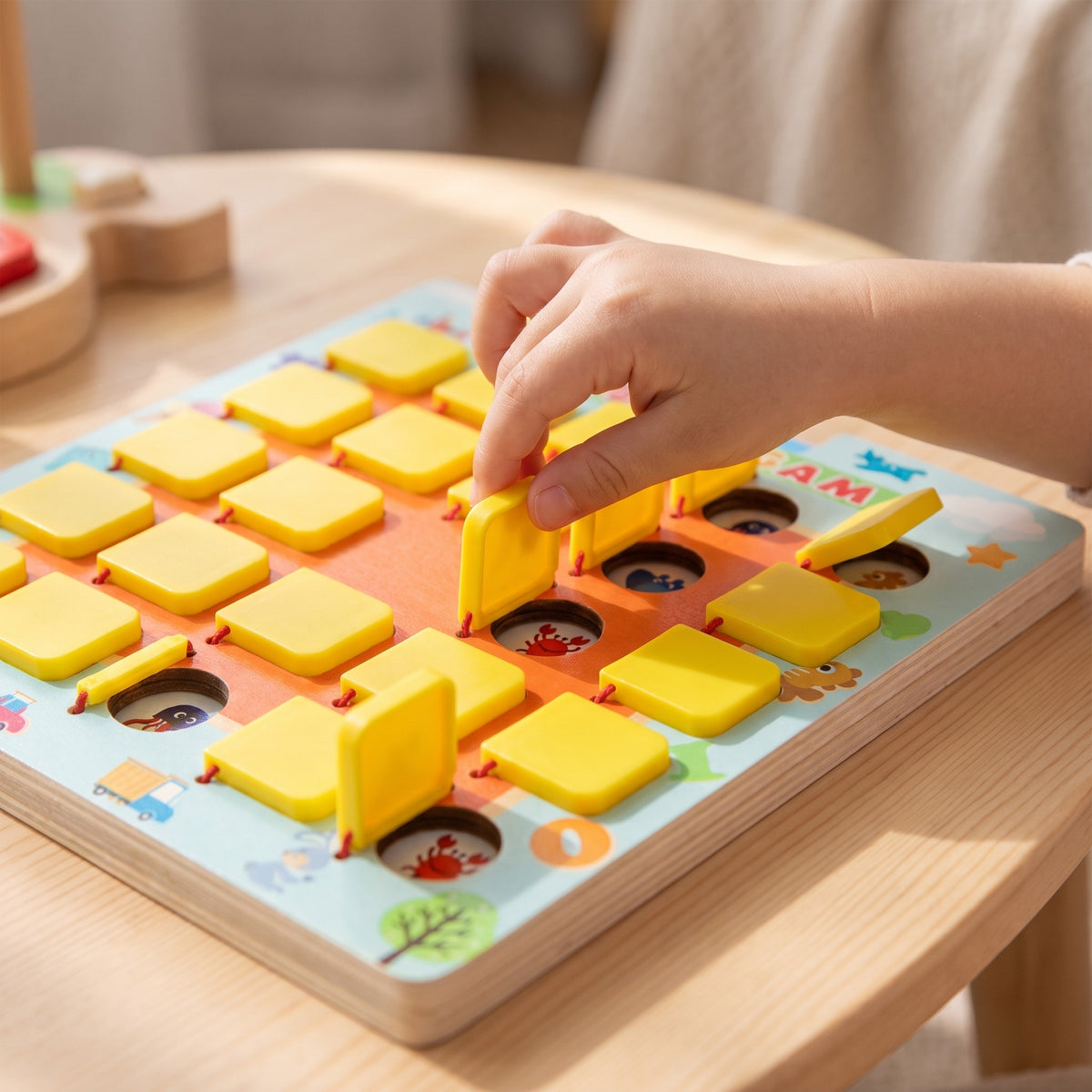 Memory Bloom Set: a child's hands flap