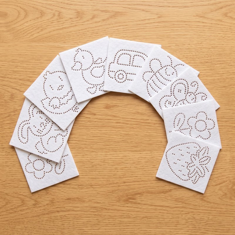 8 felt cards